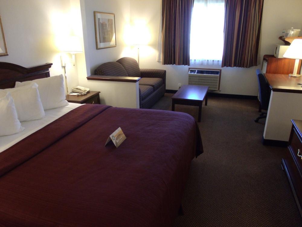 Quality Inn & Suites Eldridge Davenport North エクステリア 写真