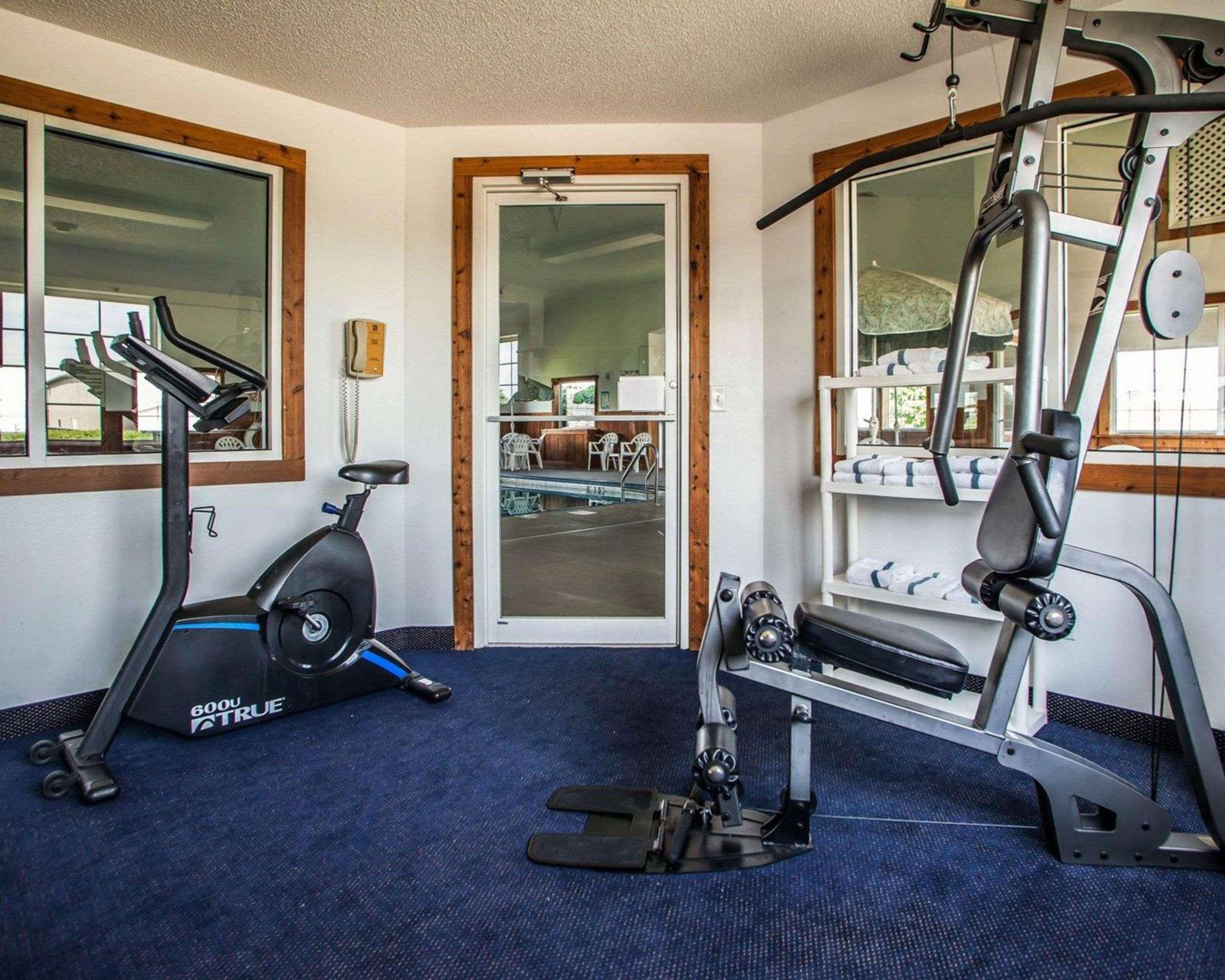 Quality Inn & Suites Eldridge Davenport North エクステリア 写真
