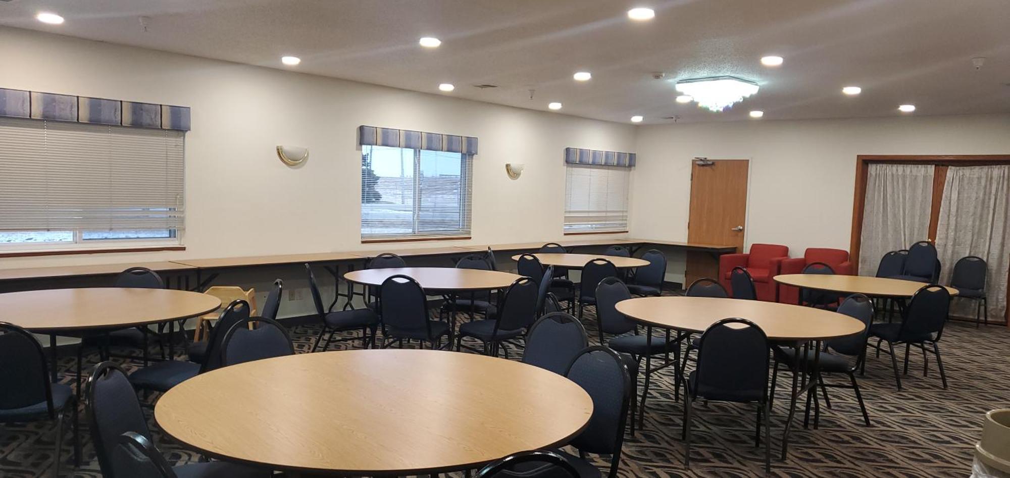 Quality Inn & Suites Eldridge Davenport North エクステリア 写真